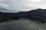 Taal Volcano Island - Un aperçu du lac volcanique, de l'île volcanique, du lac et enfin de l'île principale
