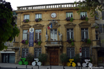 Town hall of Salon de Provence - Salon de Provence - The town hall ready for the Tour de France