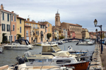 Martigues - Church of Sainte-Marie-Madeleine and canal of the Ile aux Oiseaux