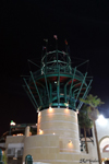 Un phare dans un centre commercial
