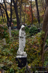 Statue dans le cimetière