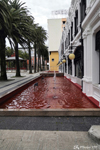 Une eau rougeatre