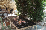 Chez Louise, vegetarian restaurant in Lançon de Provence. Go there...